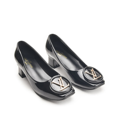 Black Block Heel Pumps with Gold Buckle | 491N-C