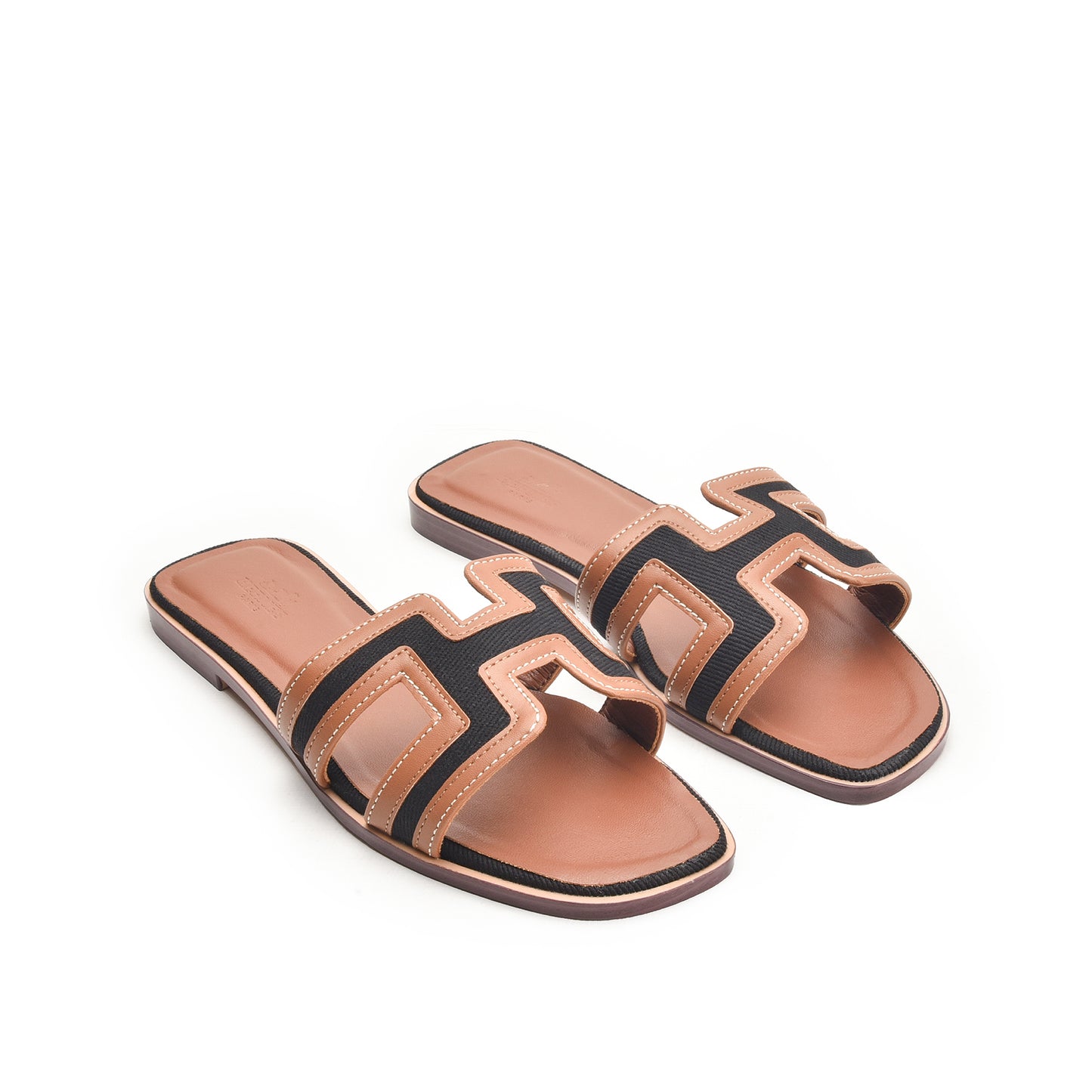 Women's Black & Tan Flat Slippers | 580L-C