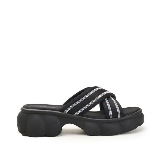 Black Crisscross Strap Sandals with Cushioned Sole Flat  | 533M-C