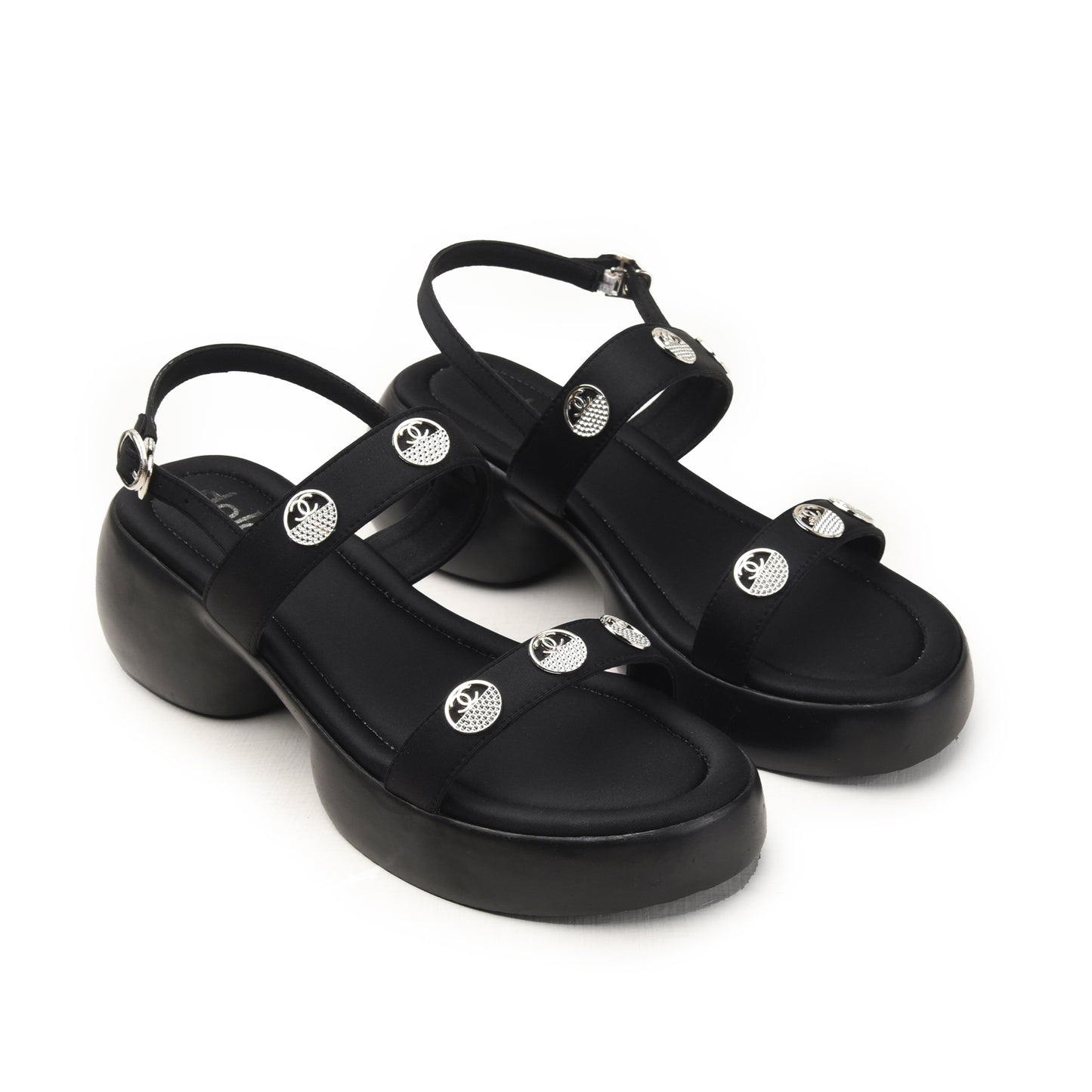 Black Buckle-Strap Sandals with Cushioned Sole Flat | 230H-C