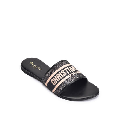 Trendy Black Slip-On Slippers with Logo Strap Slippers| 597J-C